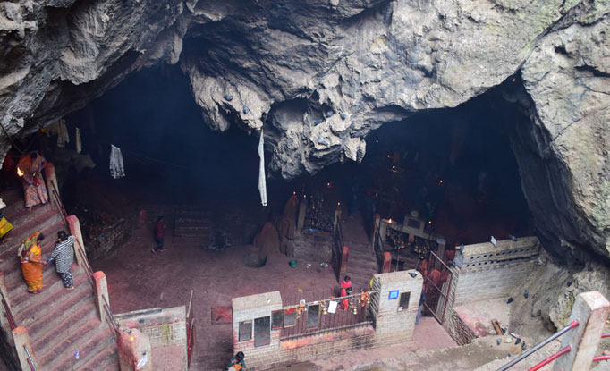 Jeep/Scorpio on rent For  Kathmandu To Halesi